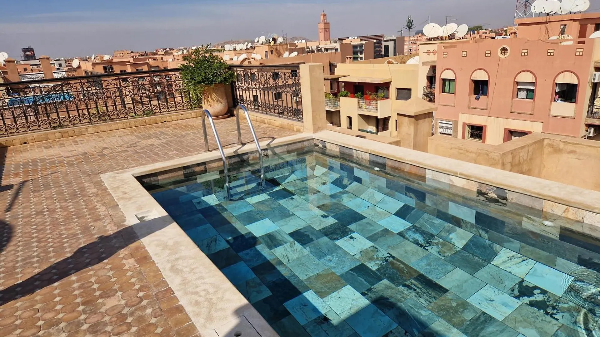 Appartement Carre D\'Or Centre Marrakech contacts